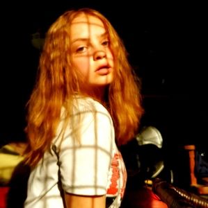 Meet your Posher, Alexis